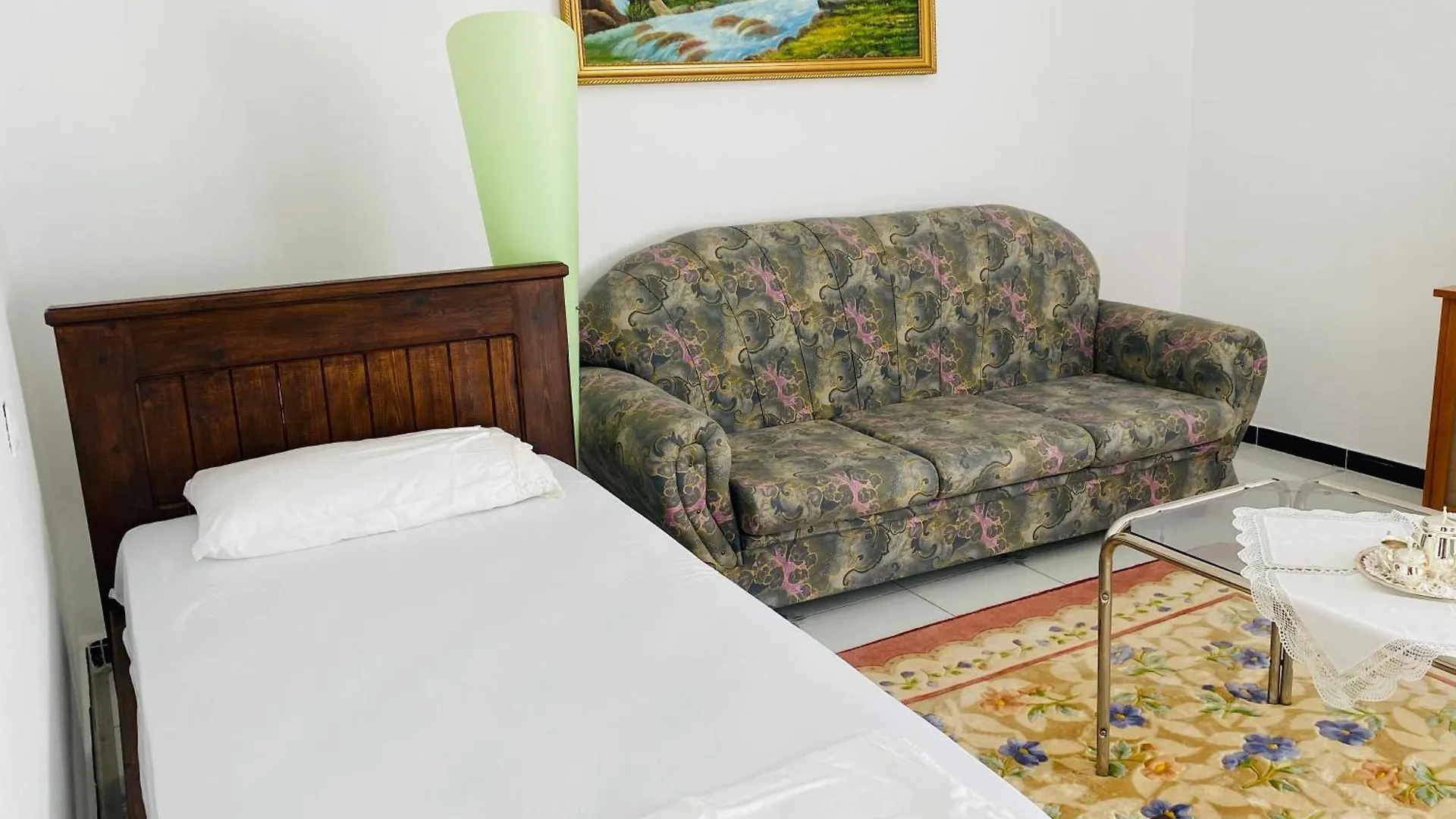 Guest house Berat Feeling Guesthouse